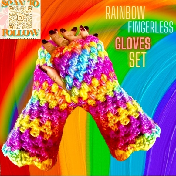 The Paisley Petal Accessories - 𝅺CROCHETED RAINBOW FINGERLESS GLOVES